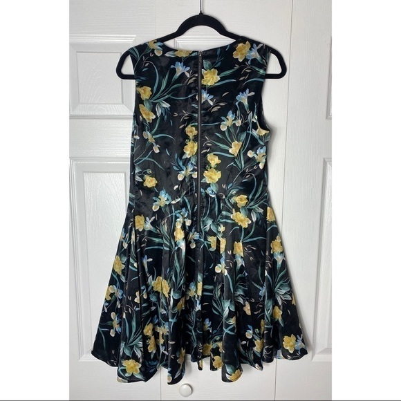 Bar III Black Yellow Floral Tropical Fit & Flare Satin Silky Dress Size Medium - Picture 5 of 5